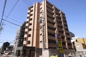 メゾン・グランドゥ－ル外観写真