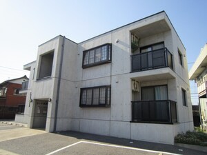 カーサ西真伝外観写真