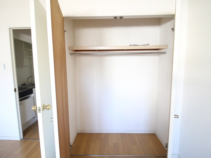 物件内観写真14　(収納)