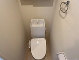 物件内観写真13　(トイレ)