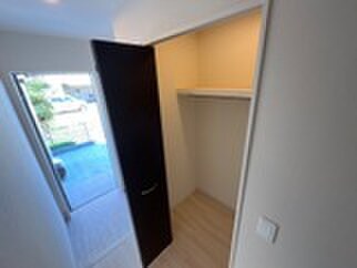 物件内観写真16　(収納)