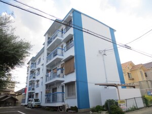 シャルマン松坂外観写真