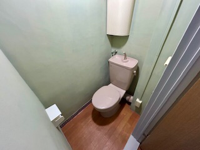 物件内観写真12　(トイレ)