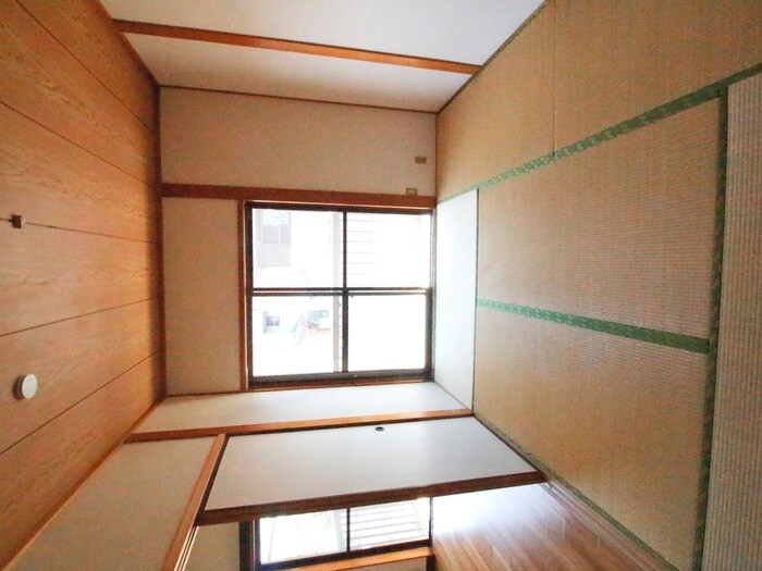 物件内観写真15　(居室)