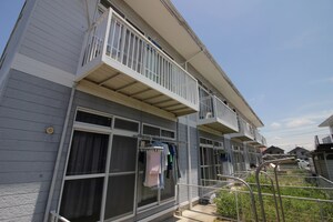 ハイステップ花田D棟外観写真