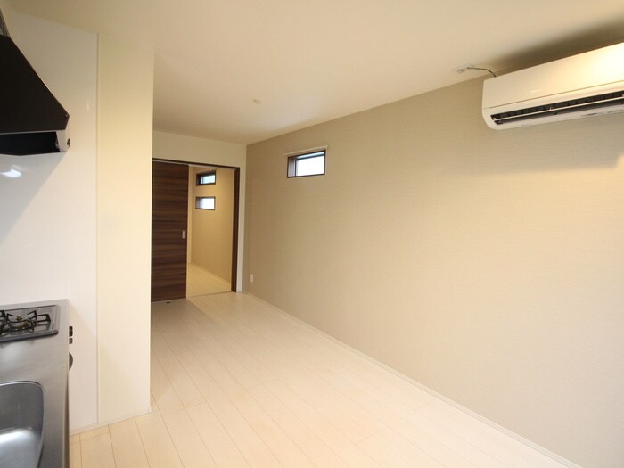 物件内観写真11　(居室)