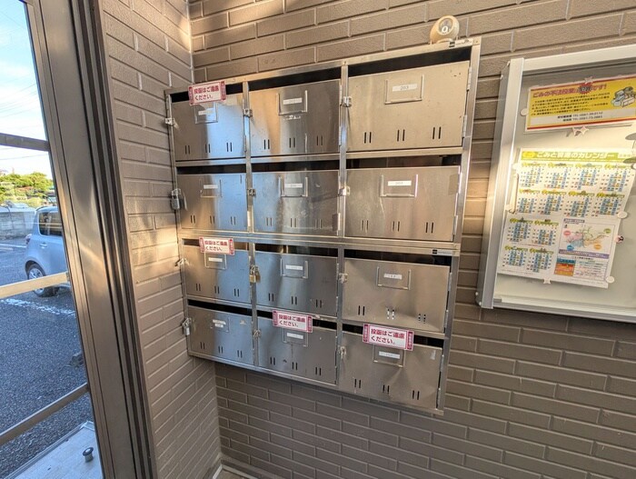 物件外観写真4　(建物設備)