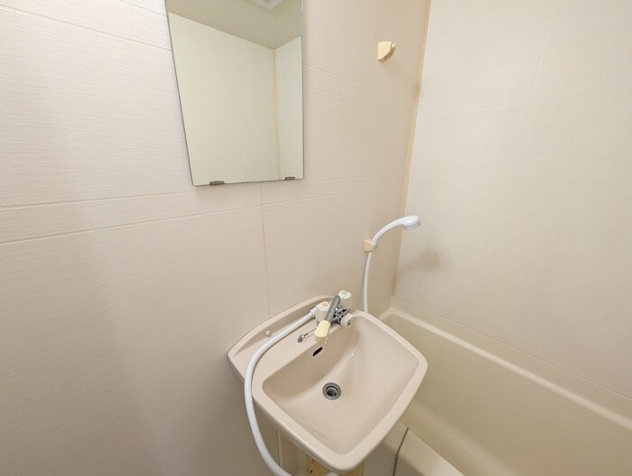 物件内観写真12　(洗面)