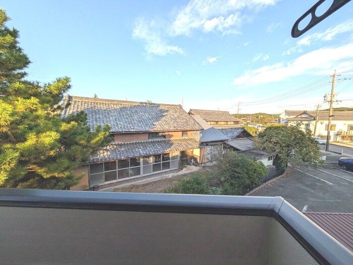 物件内観写真22　(室内からの展望)