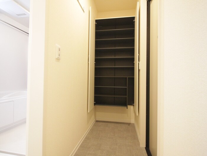 物件内観写真15　(靴箱)