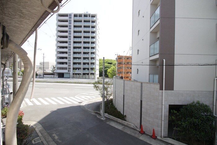 物件内観写真19　(室内からの展望)