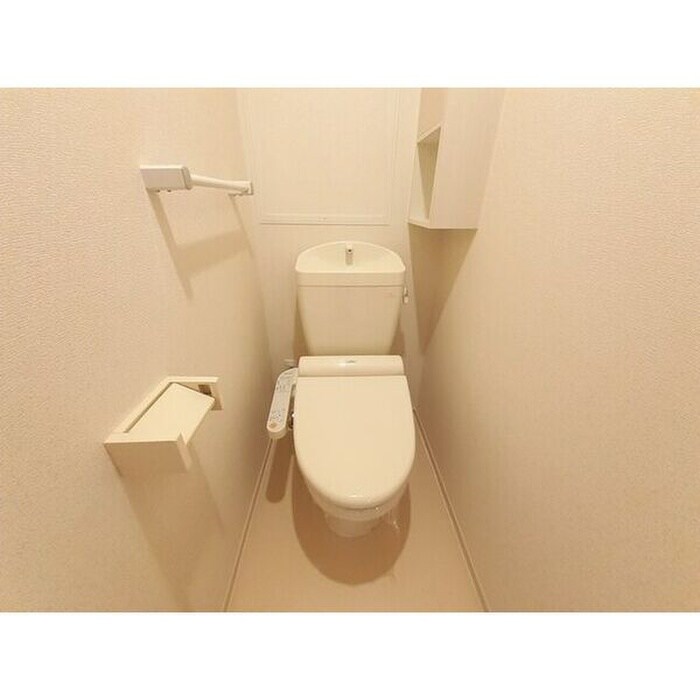 物件内観写真14　(トイレ)