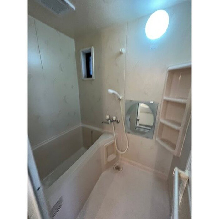 物件内観写真8　(バス／シャワールーム等)