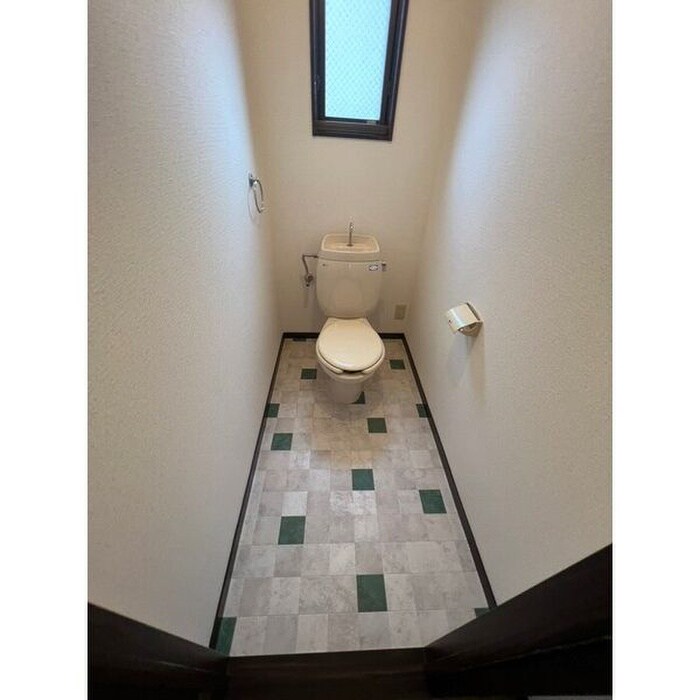 物件内観写真9　(トイレ)