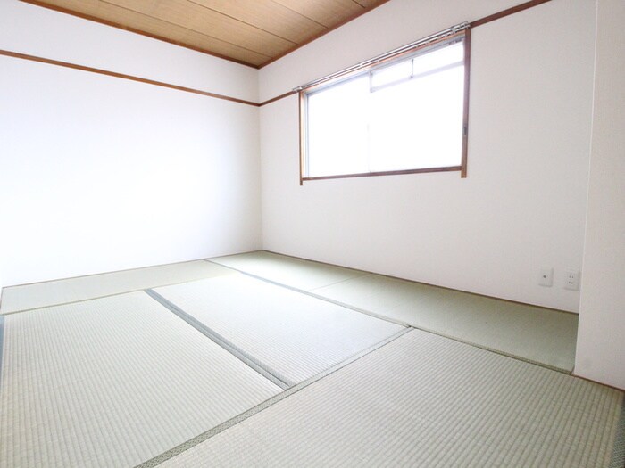 物件内観写真10　(居室)