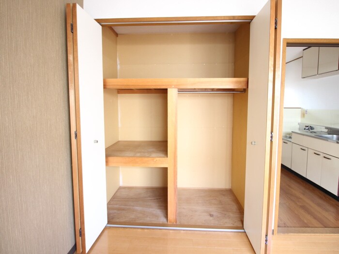 物件内観写真15　(収納)