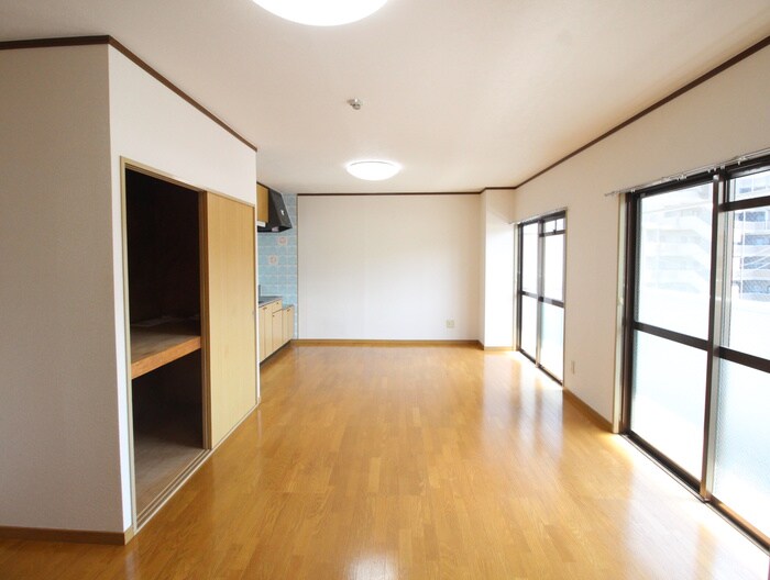 物件内観写真8　(居室)