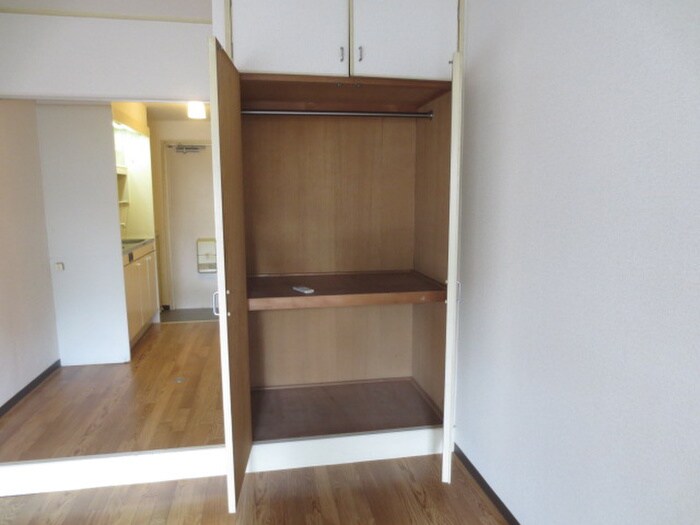 物件内観写真11　(収納)