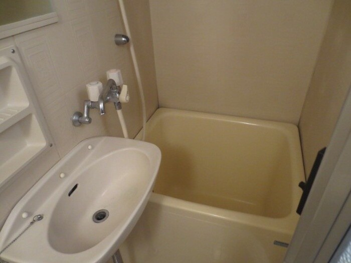 物件内観写真12　(洗面)