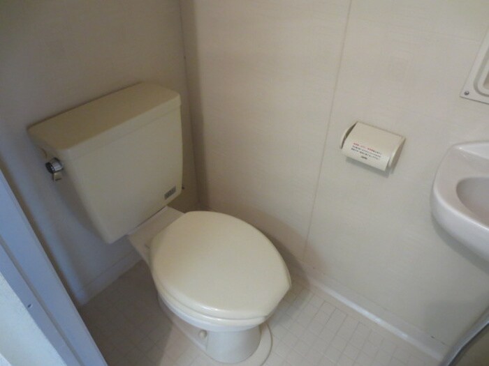 物件内観写真12　(トイレ)