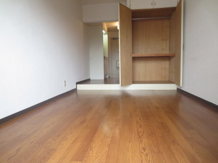 物件内観写真17　(居室)