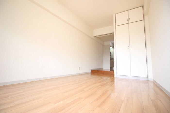 物件内観写真21　(居室)