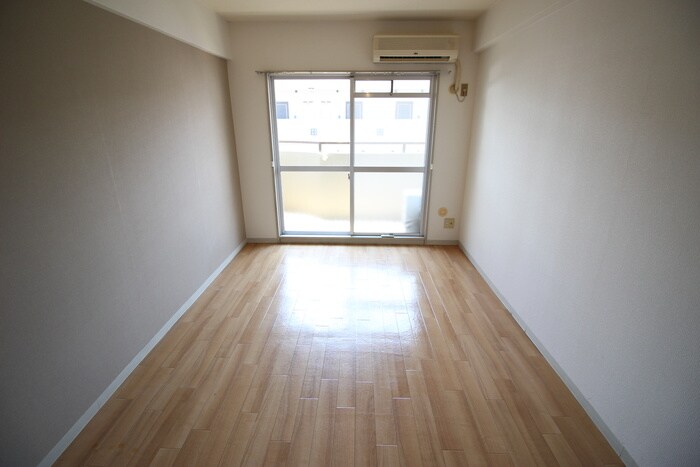 物件内観写真21　(居室)