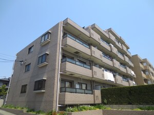 ロイヤルメゾンⅡ外観写真