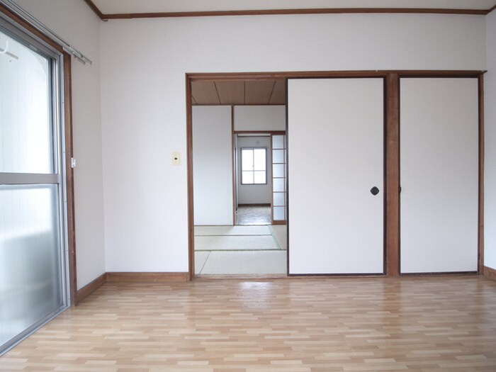 物件内観写真9　(居室)