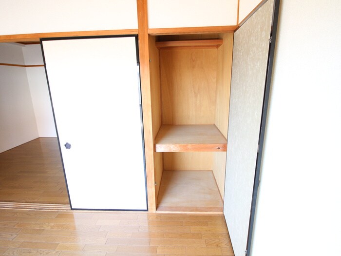 物件内観写真14　(収納)