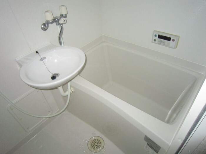 物件内観写真9　(バス／シャワールーム等)