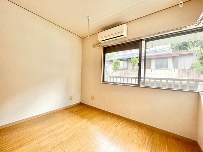 物件内観写真15　(居室)