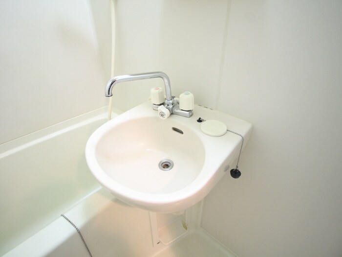 物件内観写真12　(洗面)
