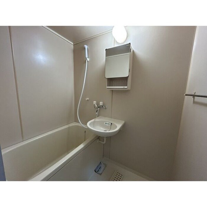 物件内観写真9　(バス／シャワールーム等)