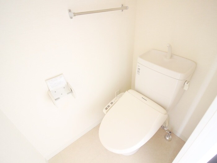 物件内観写真16　(トイレ)