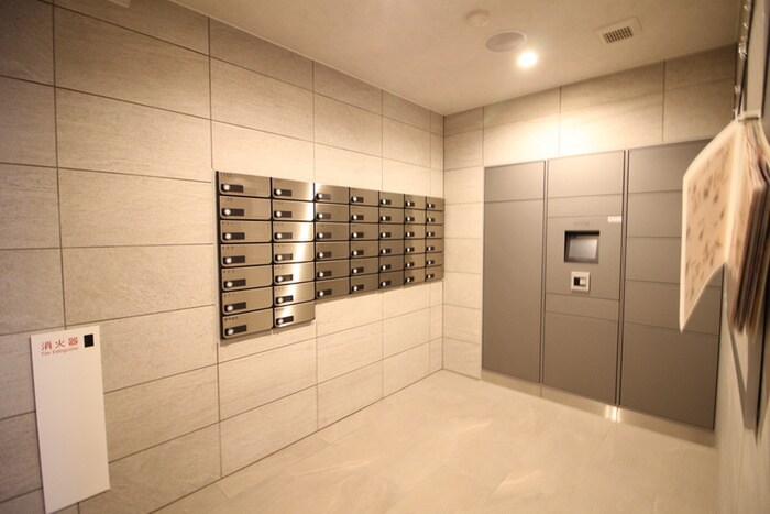 物件外観写真4　(建物設備)