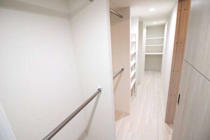 物件内観写真17　(収納)