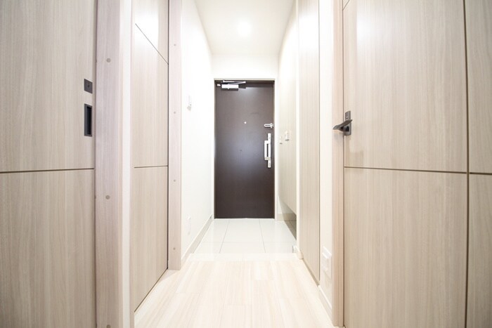 物件内観写真22　(玄関)