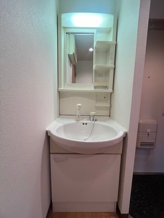 物件内観写真14　(洗面)