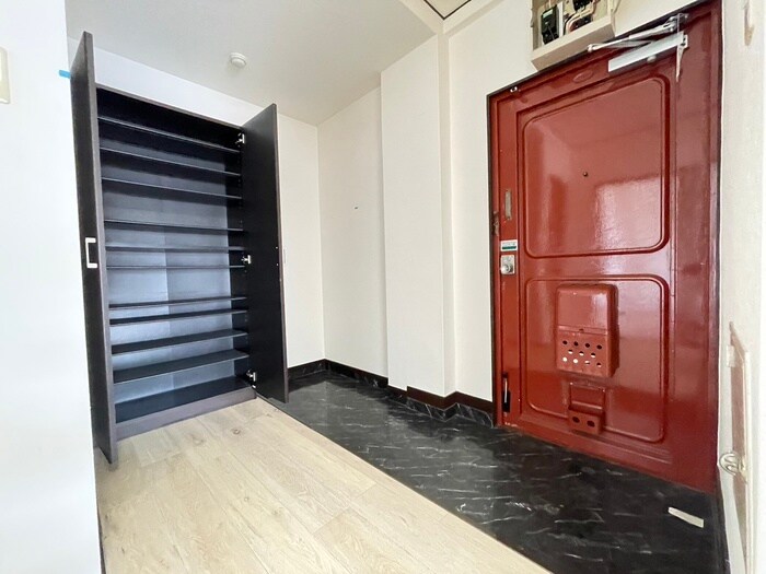 物件内観写真20　(玄関)