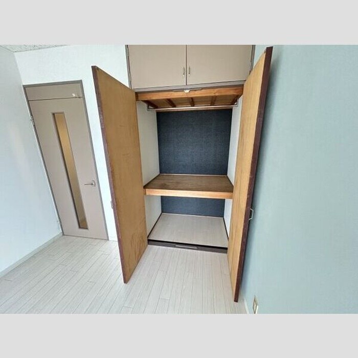 物件内観写真6　(収納)