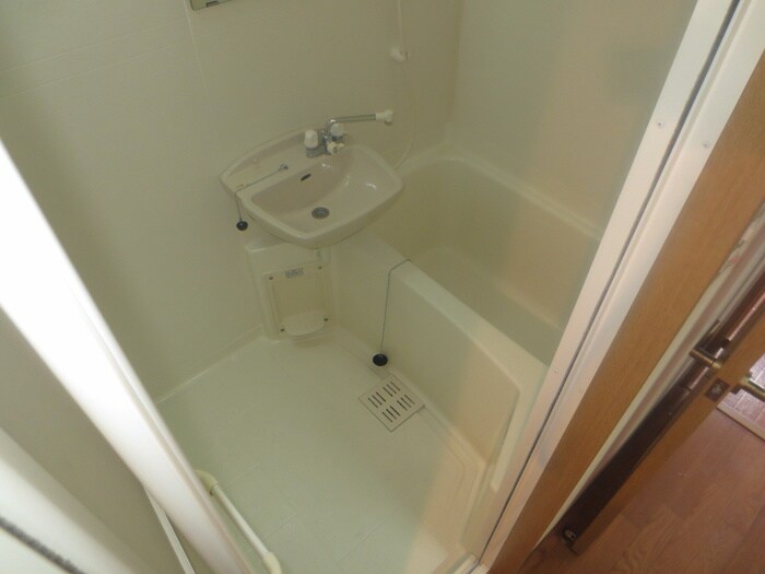 物件内観写真10　(バス／シャワールーム等)