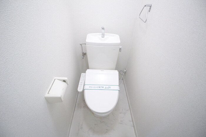 物件内観写真12　(トイレ)