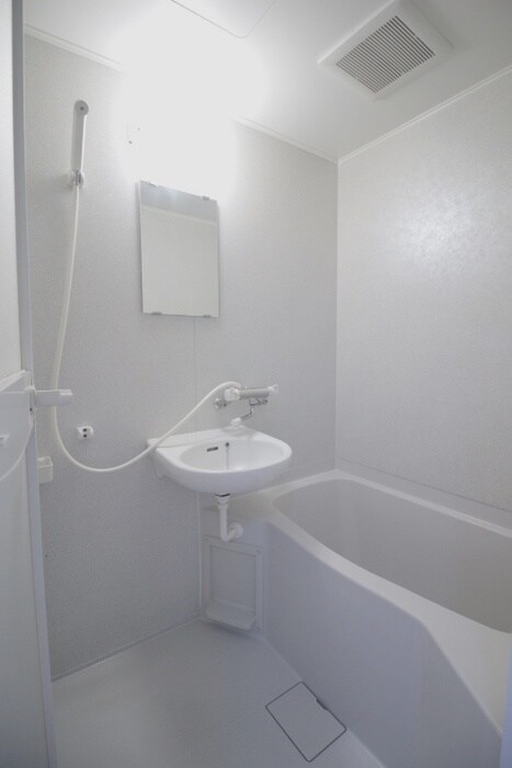 物件内観写真13　(バス／シャワールーム等)