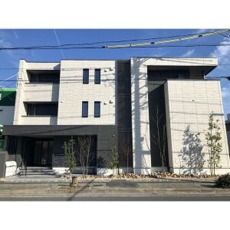 シャーメゾン　リオクレール外観写真