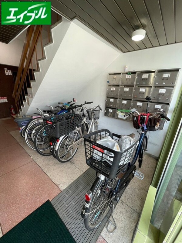 駐輪場