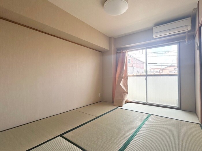 物件内観写真10　(居室)