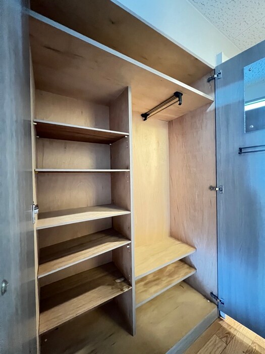 物件内観写真9　(収納)