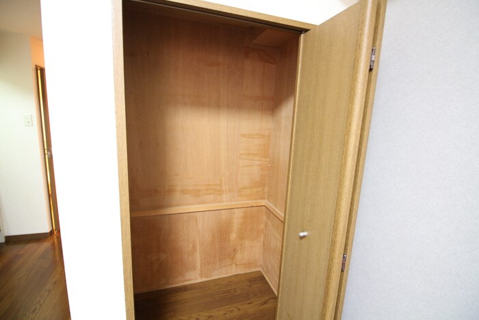 物件内観写真9　(収納)