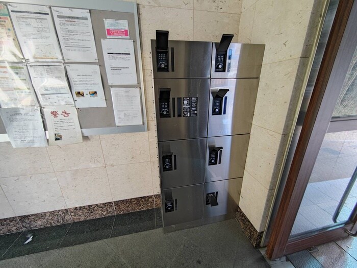 物件外観写真4　(建物設備)